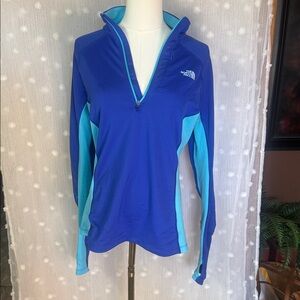 Women’s North face long sleeve